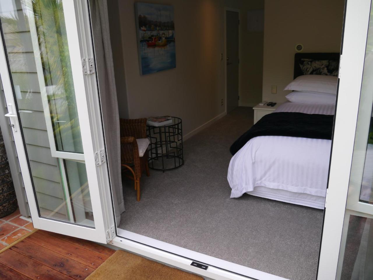 Kereru Cottage Russell - James Cook Apartment Экстерьер фото