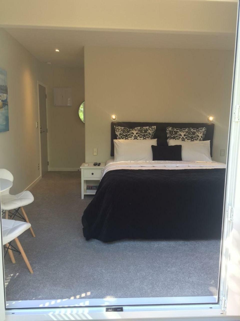 Kereru Cottage Russell - James Cook Apartment Экстерьер фото